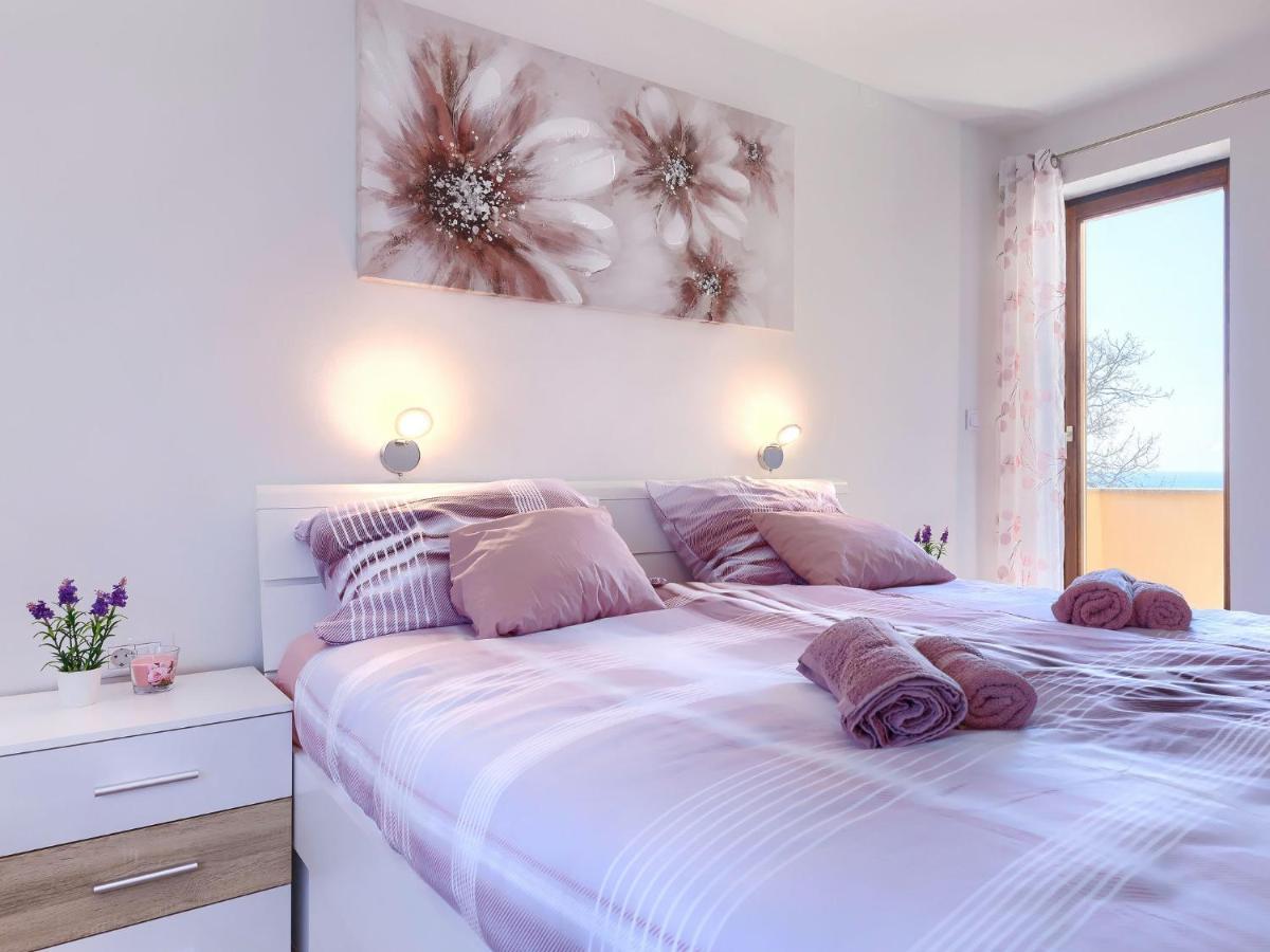 Joy By Interhome *